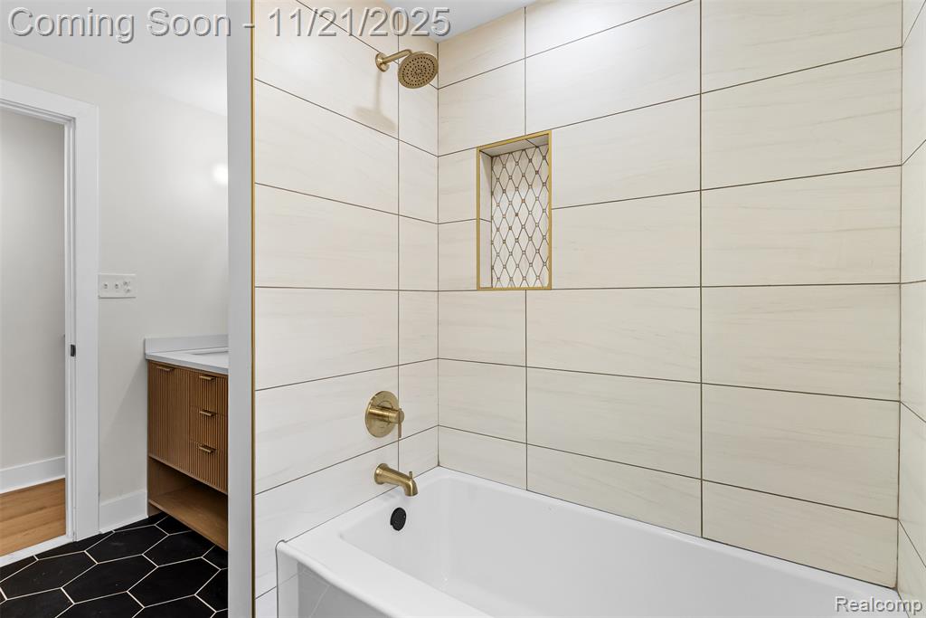 3958 Golfside Road Ypsilanti, MI 48197 - Photo 22 of 44