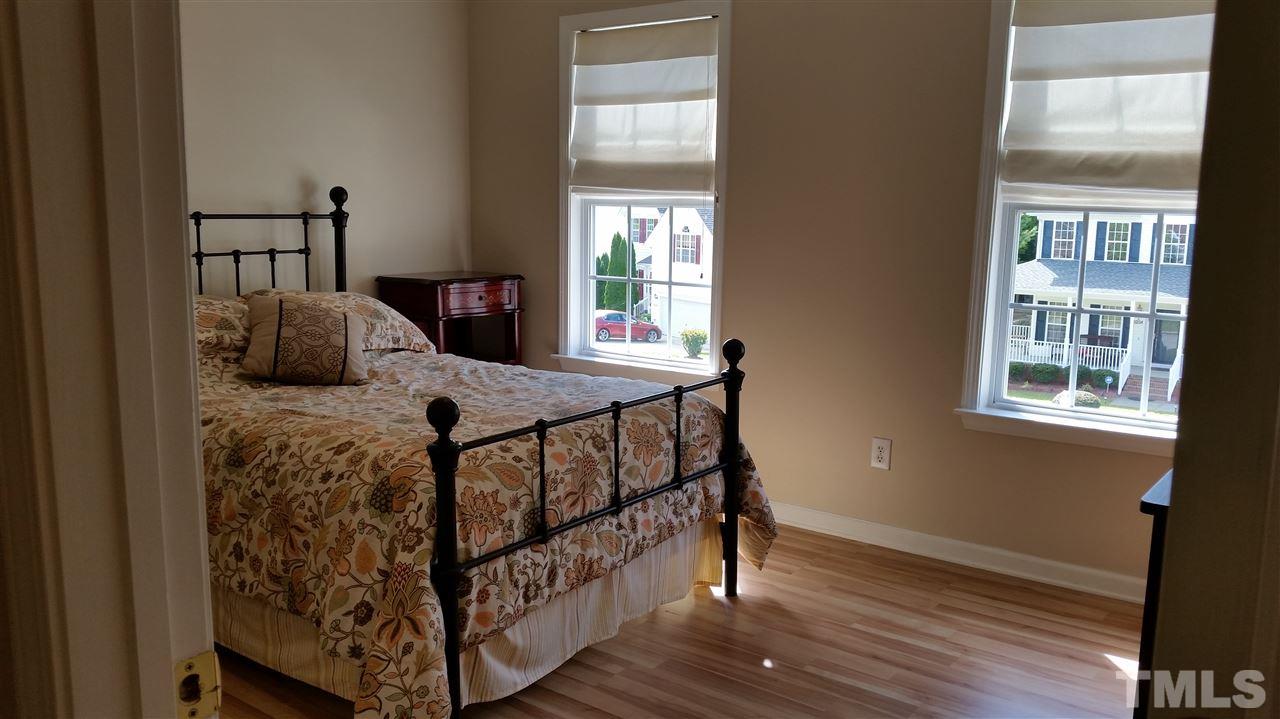 5221 Pinehall Wynd Raleigh, NC 27604 - Photo 7 of 17 Gallery Image 7