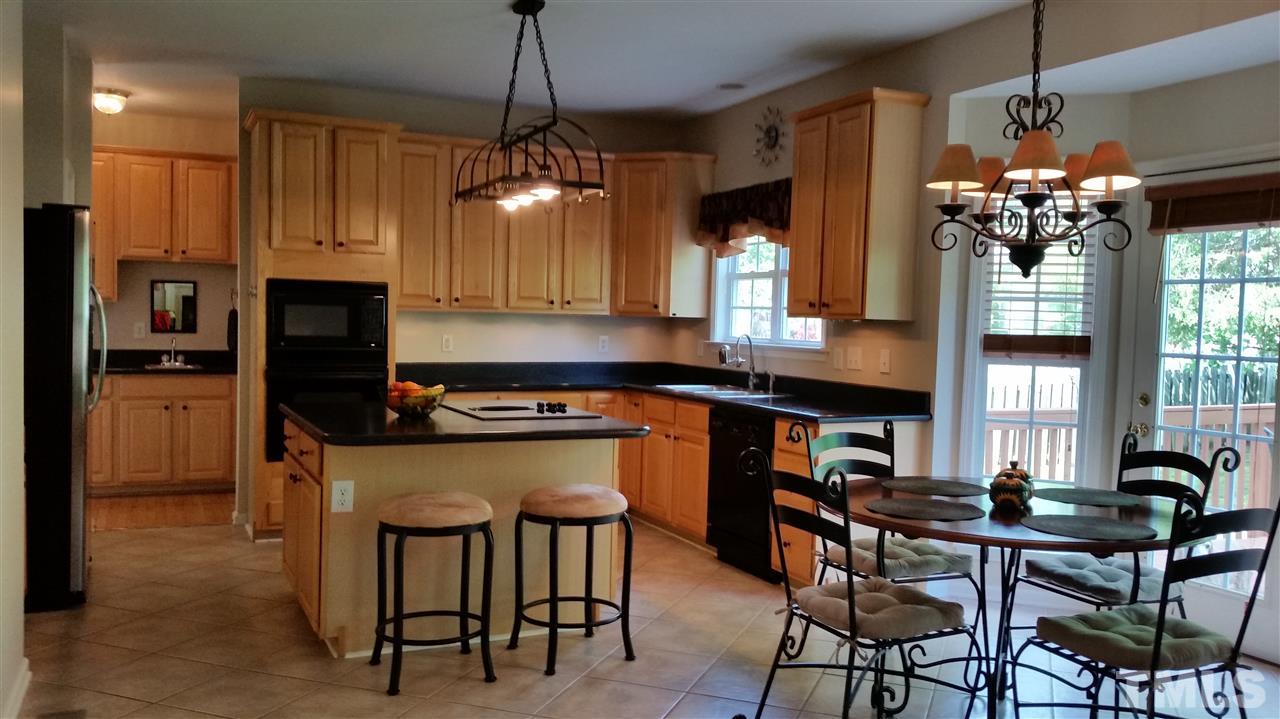 5221 Pinehall Wynd Raleigh, NC 27604 - Photo 9 of 17 Gallery Image 9