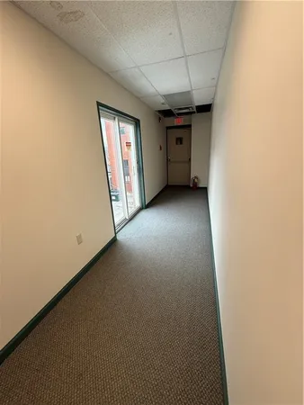 a view of empty room with window