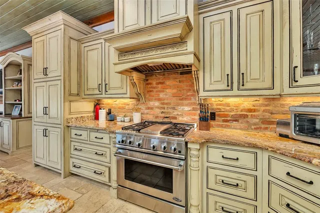 $2,595,000 | 712 Hamilton Landing Drive, St. Simons Island, GA 31522