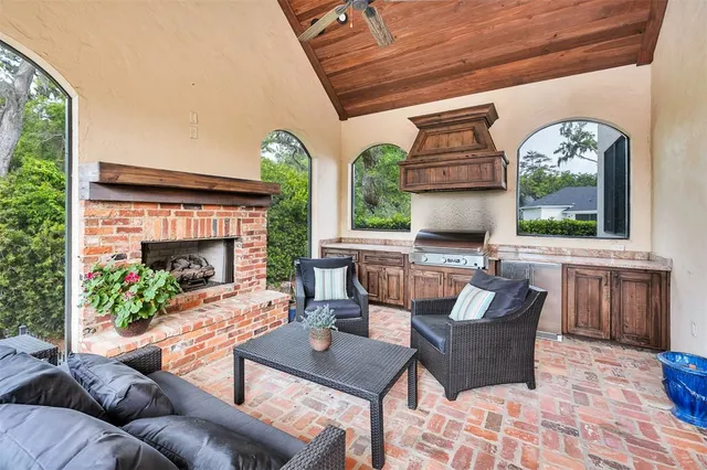 $2,595,000 | 712 Hamilton Landing Drive, St. Simons Island, GA 31522