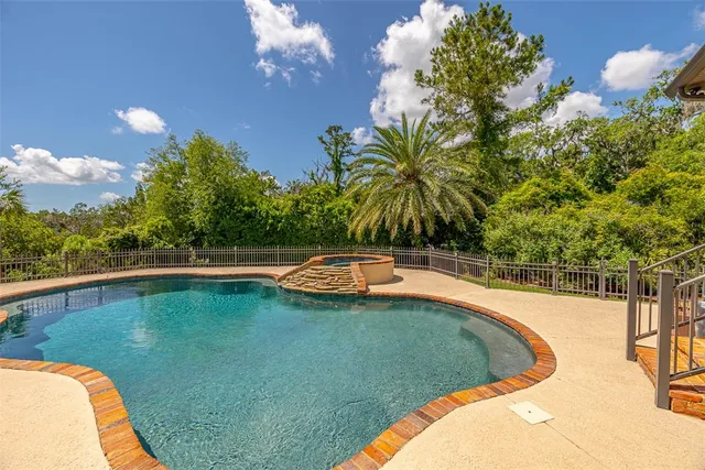 $2,595,000 | 712 Hamilton Landing Drive, St. Simons Island, GA 31522