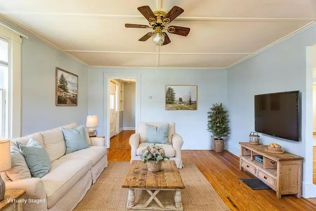 $277,000 | 33 James Street, Rockland, ME 04841