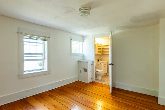 $277,000 | 33 James Street, Rockland, ME 04841