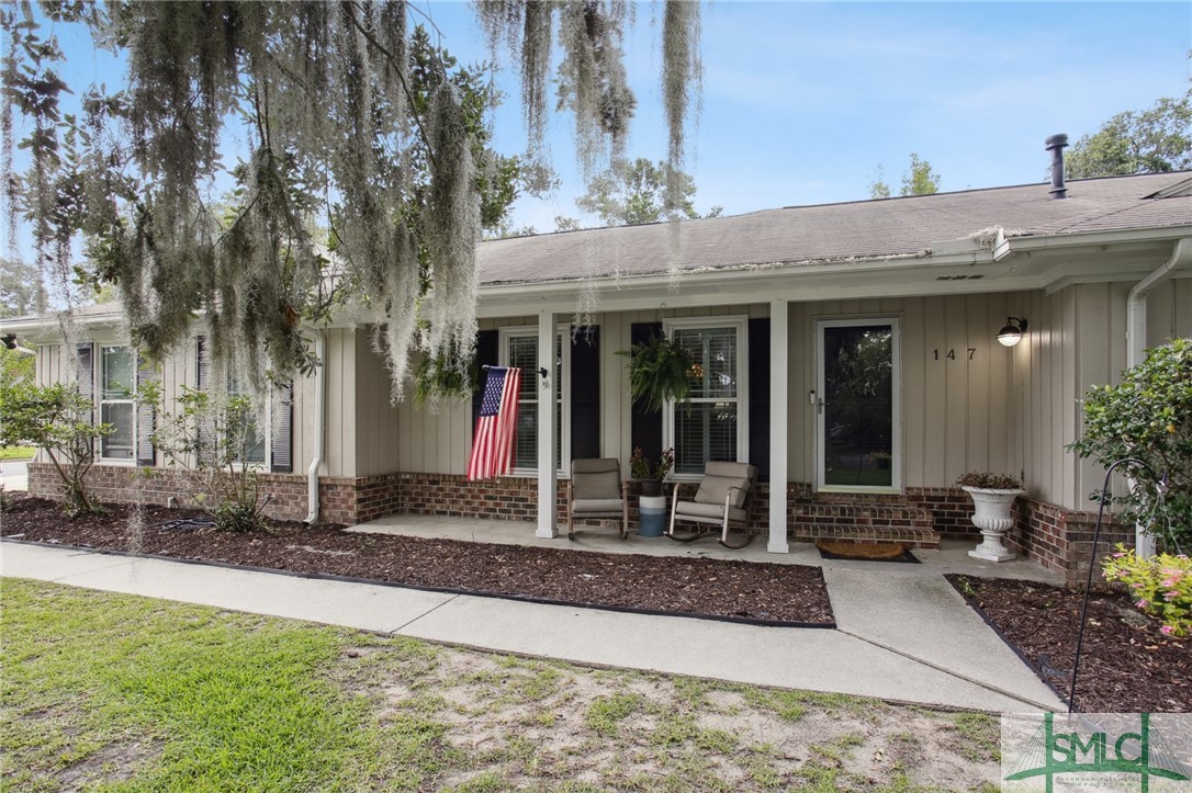 147 Cardinal Road Savannah, GA 31406 - Photo 2 of 28 Gallery Image 2