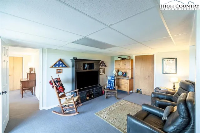 $575,000 | 347 Hickory Mountain Road, Sparta, NC 28675