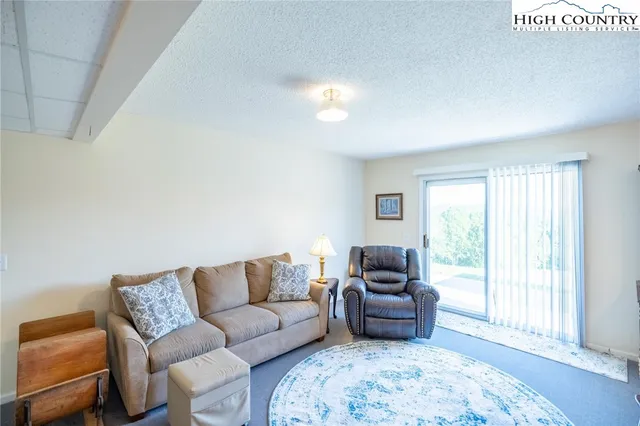 $575,000 | 347 Hickory Mountain Road, Sparta, NC 28675