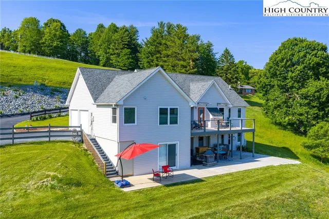 $575,000 | 347 Hickory Mountain Road, Sparta, NC 28675