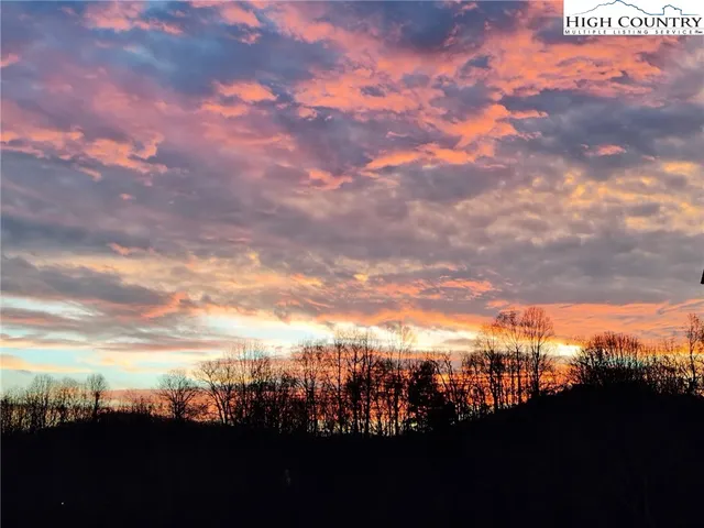 $575,000 | 347 Hickory Mountain Road, Sparta, NC 28675