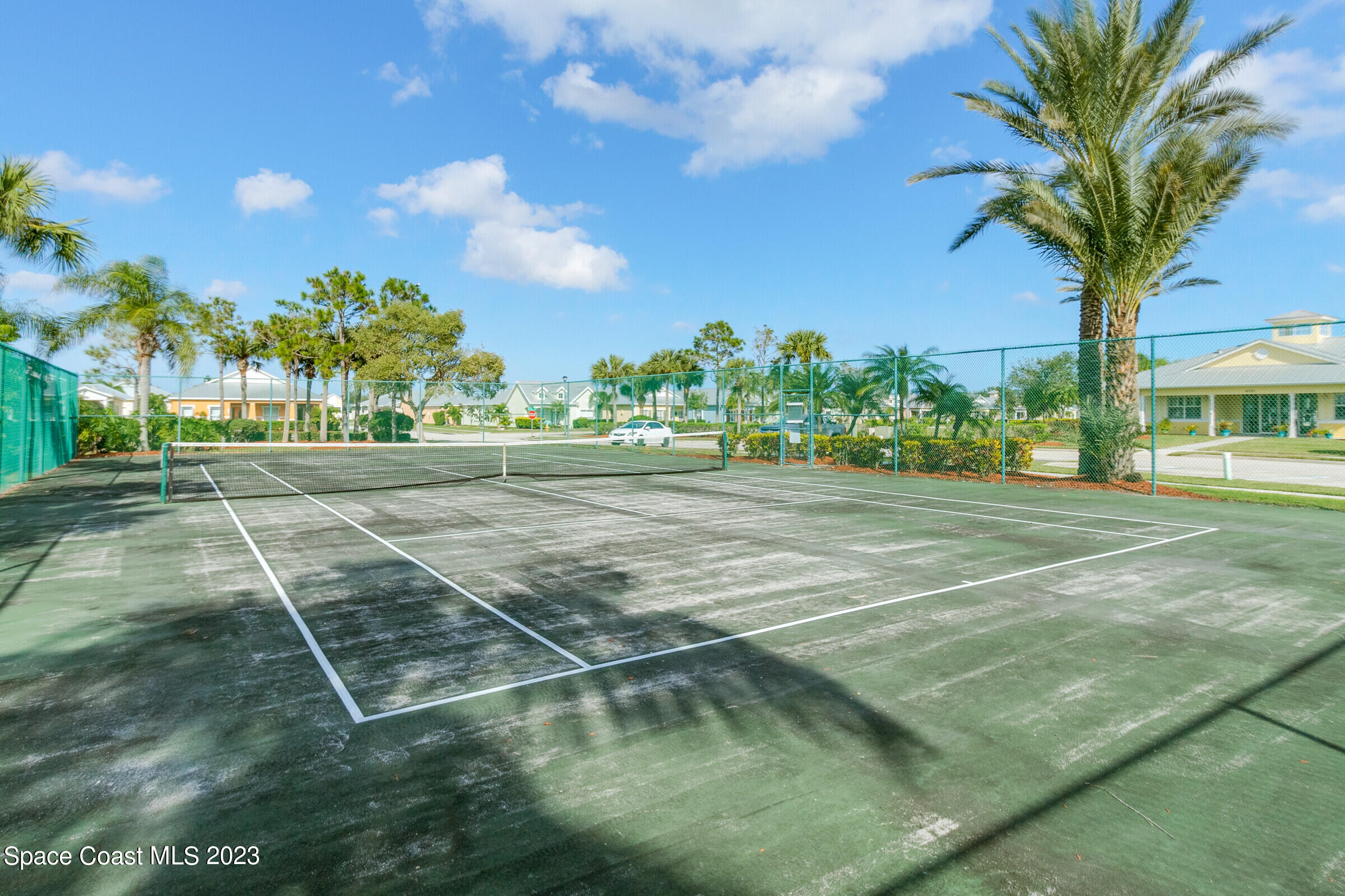 4100 Alamanda Key Drive Melbourne, FL 32901 - Photo 48 of 73 a view of a basketball court