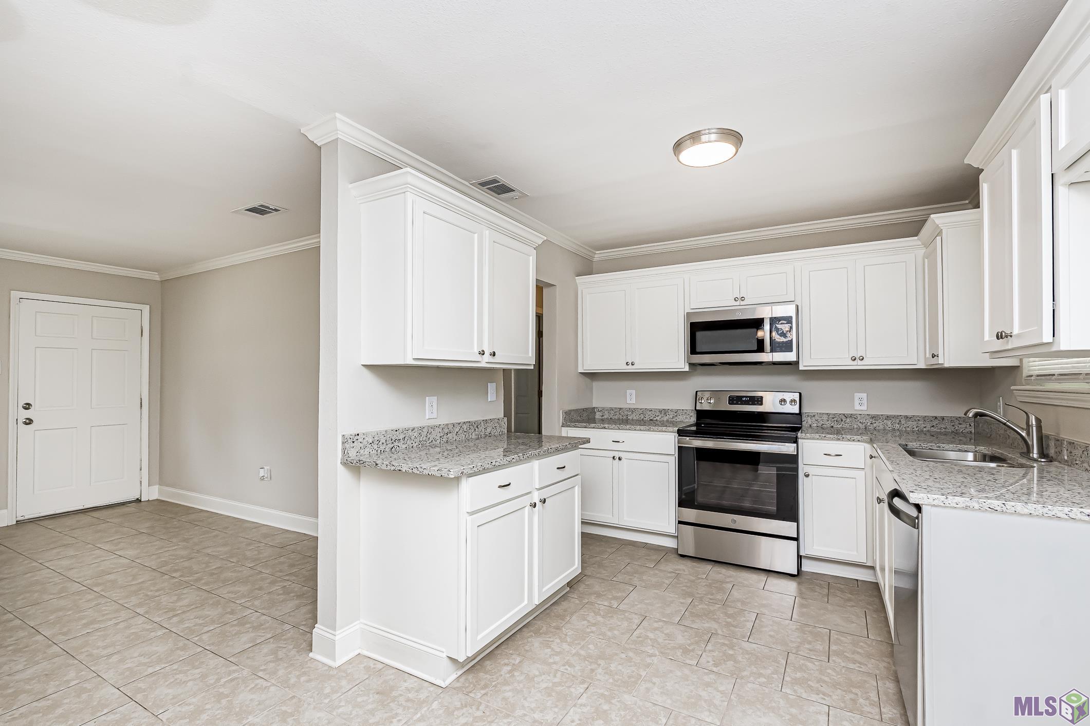 168 Lafitte Drive Baton Rouge, LA 70819 - Photo 7 of 21 Gallery Image 7