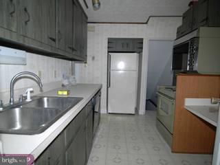 1104 Gregg Street Reading, PA 19607 - Photo 5 of 6 Gallery Image 5