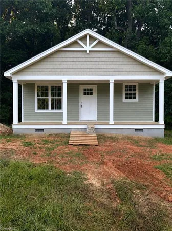 $235,000 | 506 Moore Drive, Lexington, NC 27292