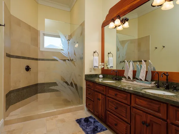 $9,500,000 | 65 Wili Okai Way, Lahaina, HI 96761