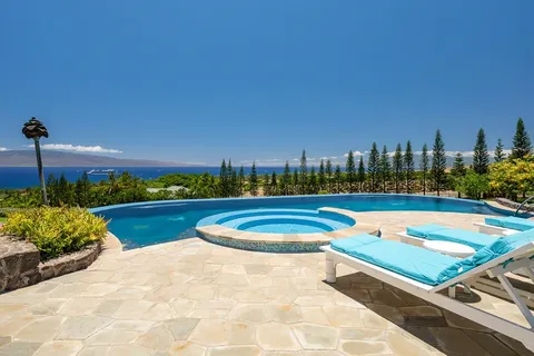 $9,500,000 | 65 Wili Okai Way, Lahaina, HI 96761