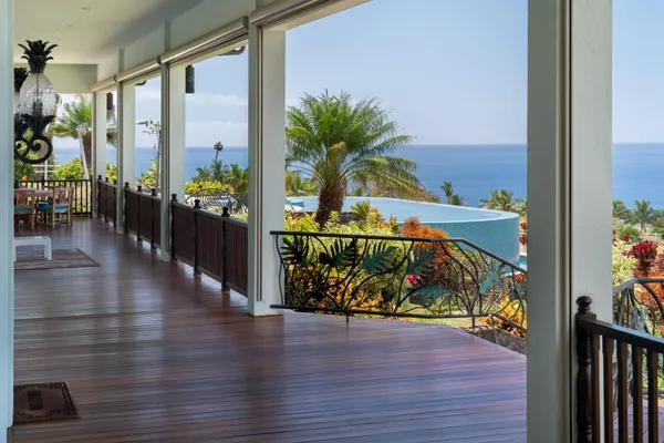 $9,500,000 | 65 Wili Okai Way, Lahaina, HI 96761