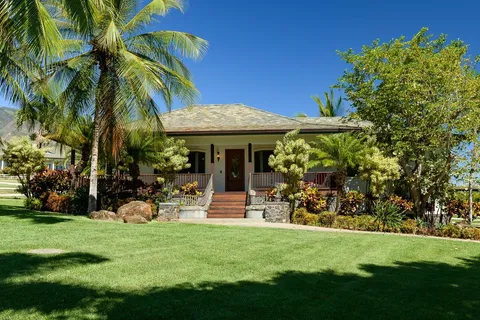 $9,500,000 | 65 Wili Okai Way, Lahaina, HI 96761