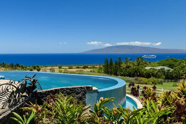 $9,500,000 | 65 Wili Okai Way, Lahaina, HI 96761