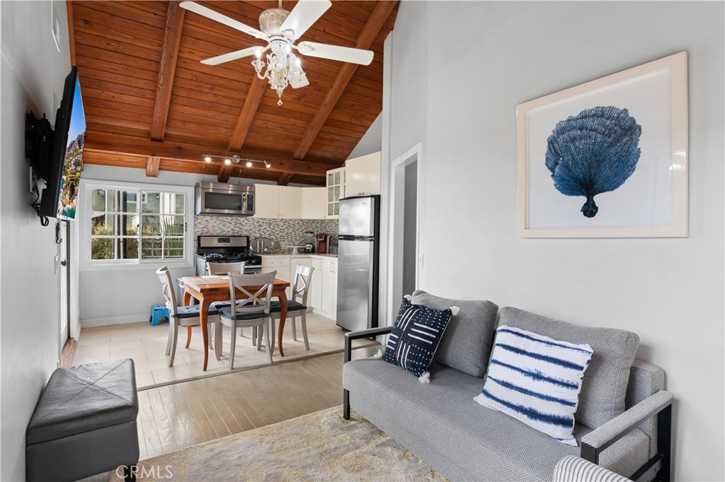 848 Cliff Drive Laguna Beach, CA 92651 - Photo 16 of 24