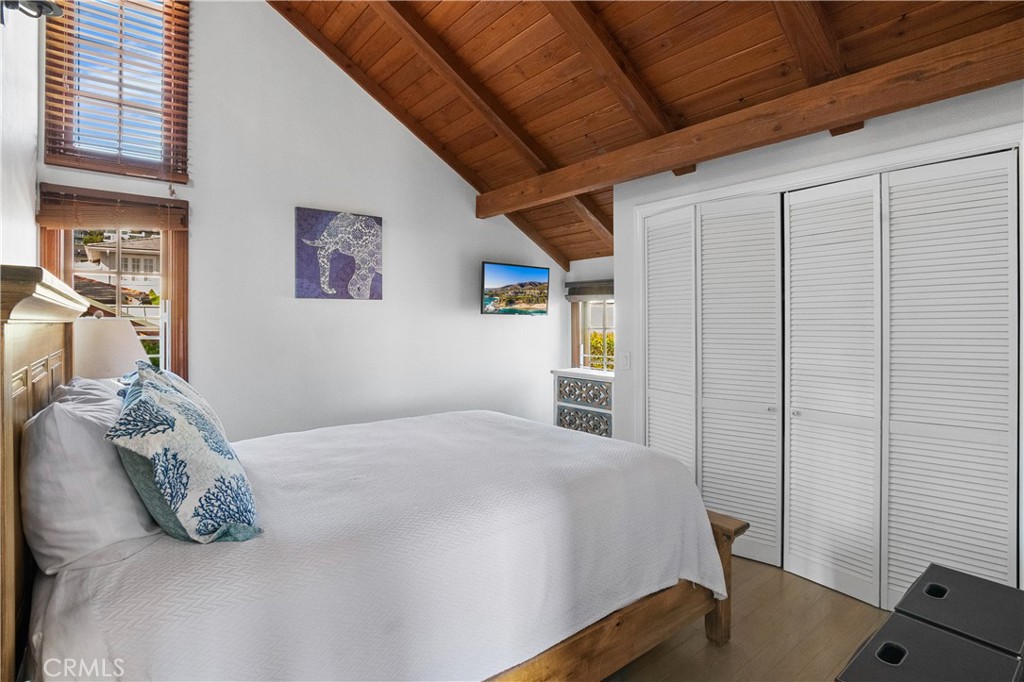 848 Cliff Drive Laguna Beach, CA 92651 - Photo 8 of 24