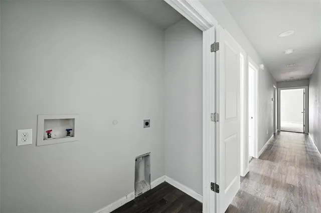 $1,350 | 910-914 North Throckmorton Street, Unit 910, Sherman, TX 75090