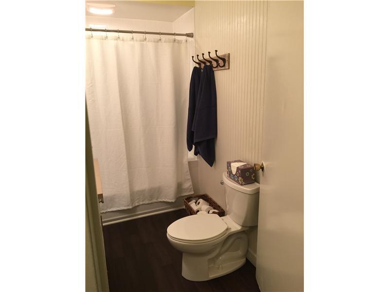 238 Old Pittsburgh Road Uniontown, PA 15401 - Photo 23 of 23 Full Bath.
