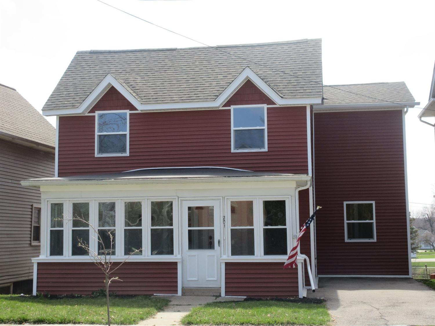 201 Riley Street Dundee, MI 48131 - Photo 1 of 38 Photo 1