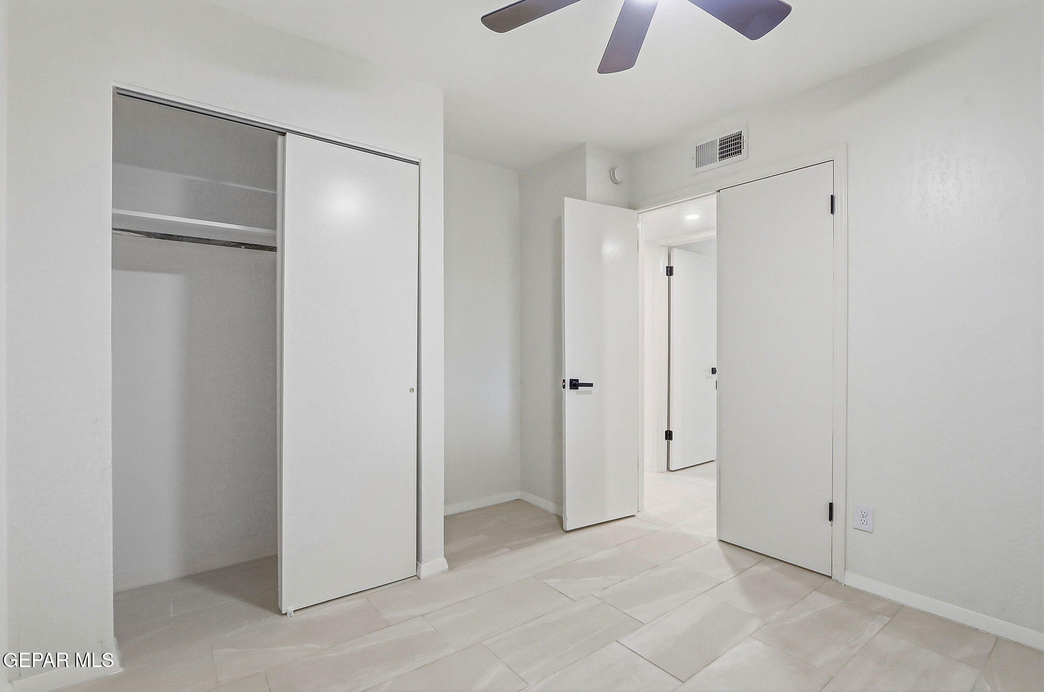 709 Frontera Road El Paso, TX 79922 - Photo 24 of 41 a view of an empty room