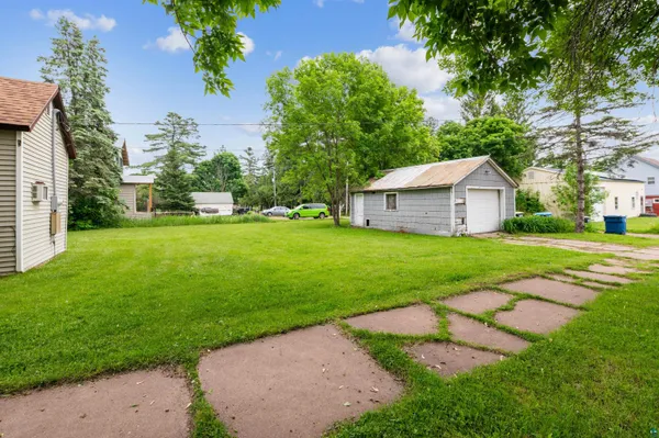 $185,000 | 332 West Pine Street, Washburn, WI 54891