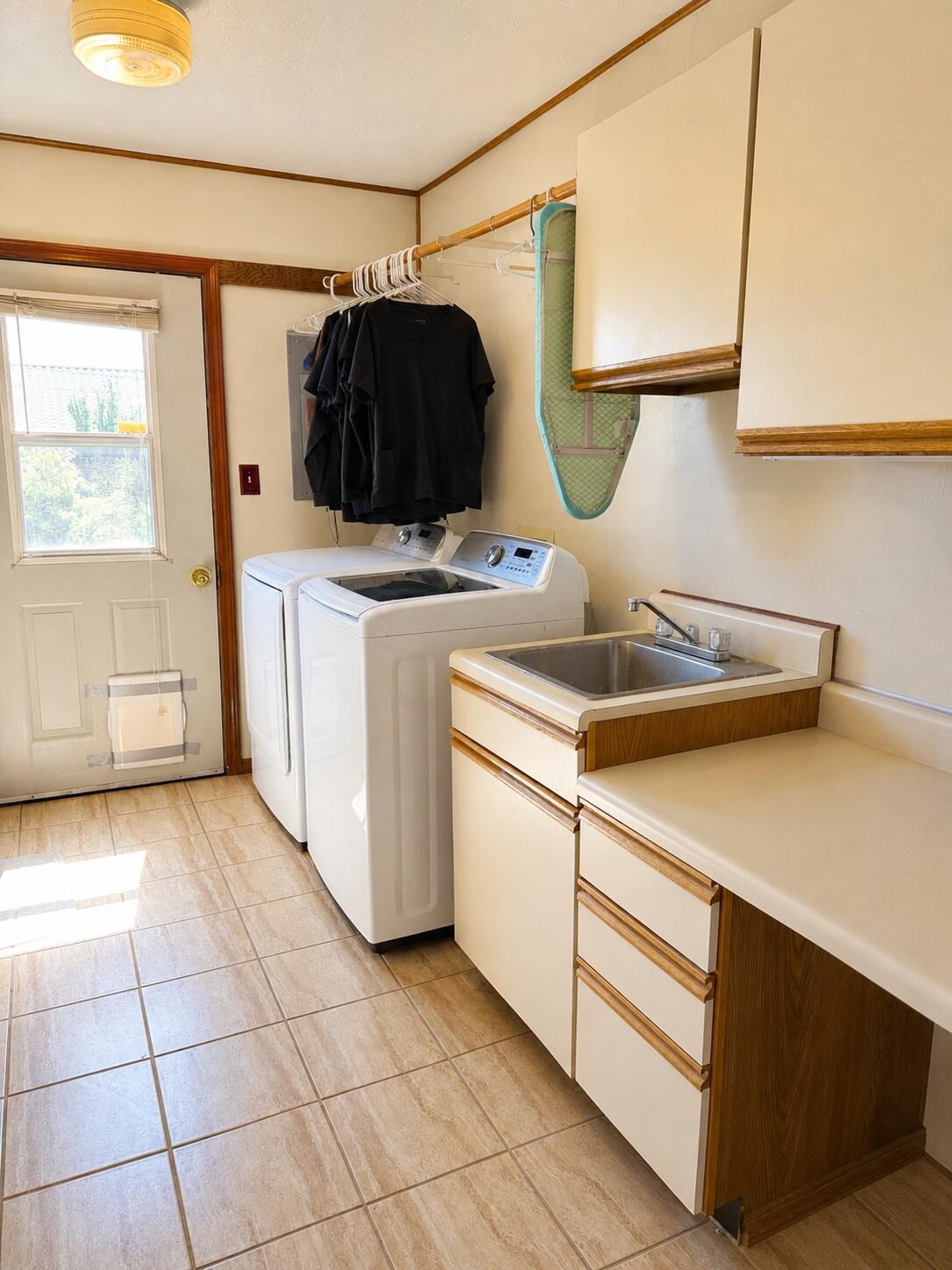 1118 Ridgecrest Avenue Gallup, NM 87301 - Photo 12 of 29 Gallery Image 12