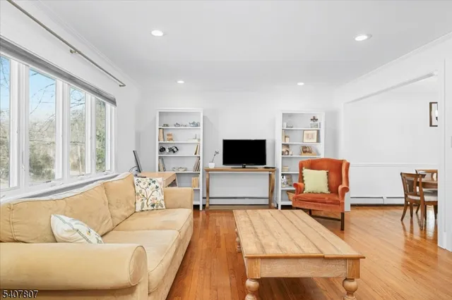 $675,000 | 25 Dellwood Avenue, Morristown, NJ 07960