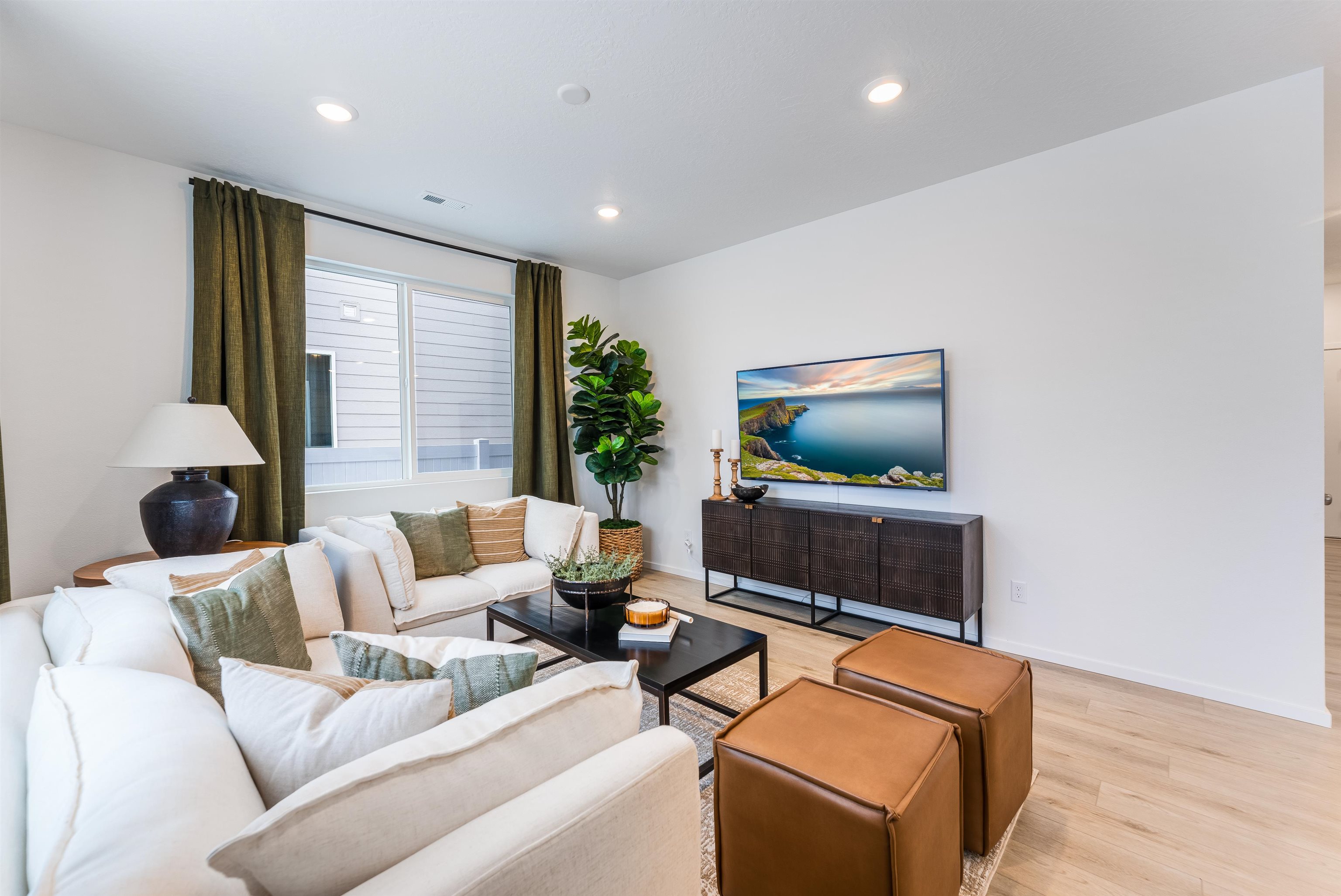 24672 Hawkstone Loop Liberty Lake, WA 99019 - Photo 2 of 13