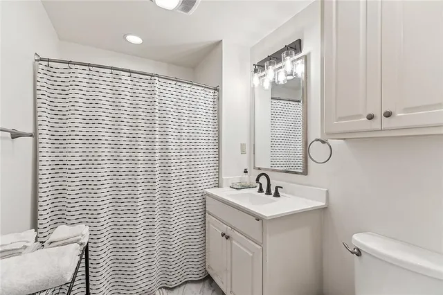 $3,000,000 | 115 Holly Street, Mandeville, LA 70448