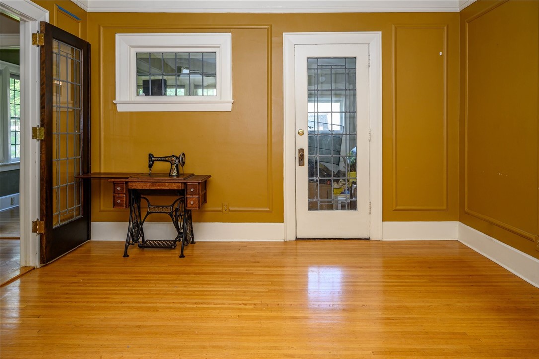 300 Maplewood Avenue Rochester, NY 14613 - Photo 11 of 50