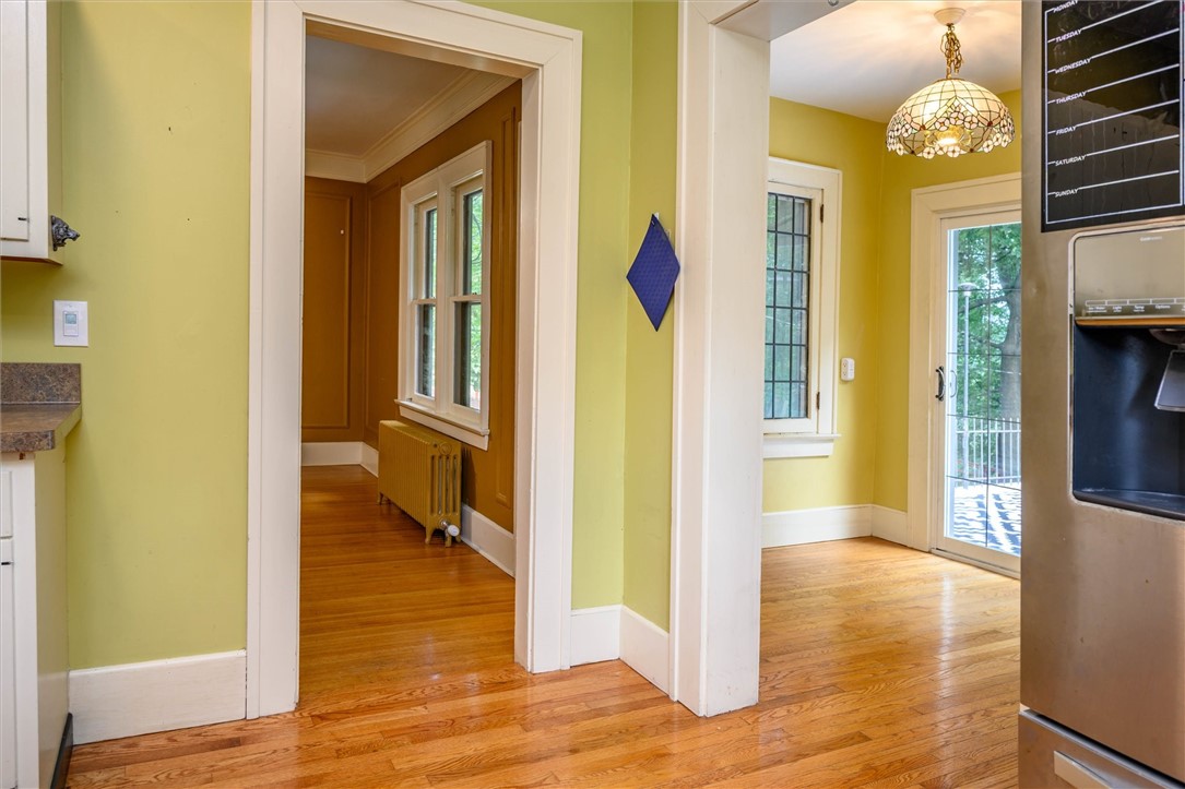 300 Maplewood Avenue Rochester, NY 14613 - Photo 18 of 50