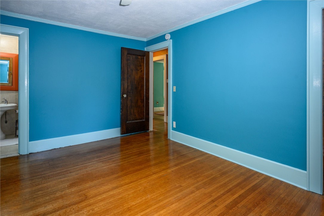 300 Maplewood Avenue Rochester, NY 14613 - Photo 21 of 50