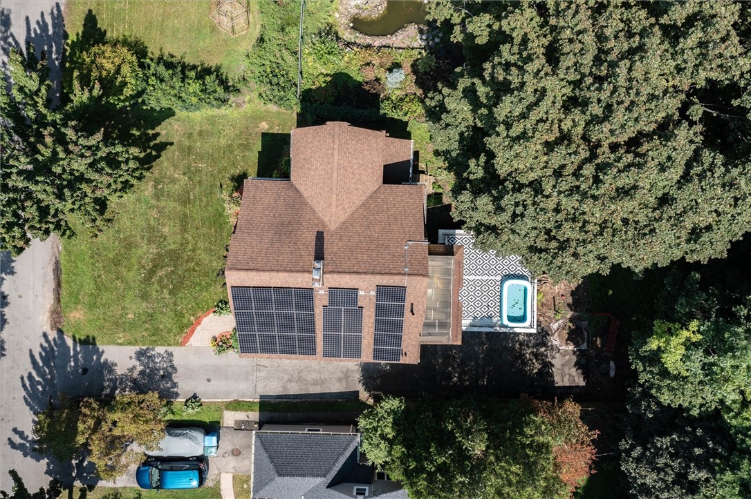 300 Maplewood Avenue Rochester, NY 14613 - Photo 4 of 50