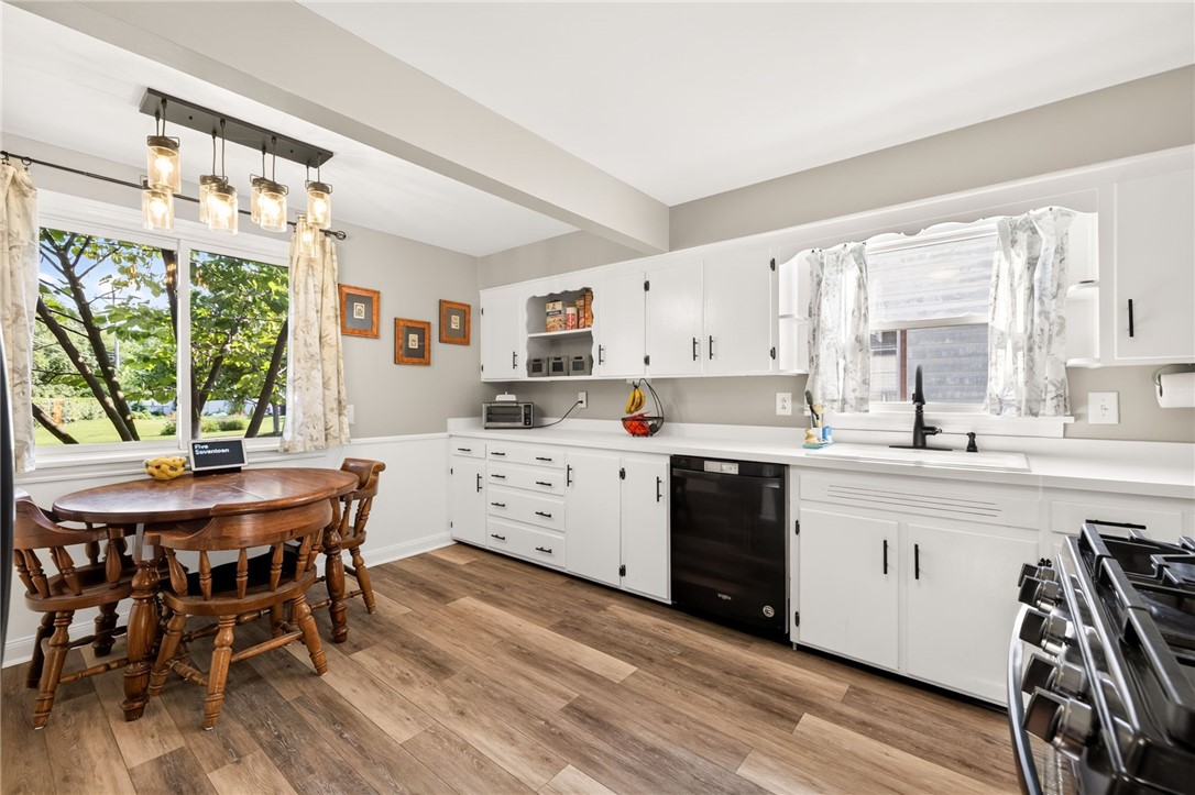 250 Harwick Road Irondequoit, NY 14609 - Photo 2 of 25 Gallery Image 2