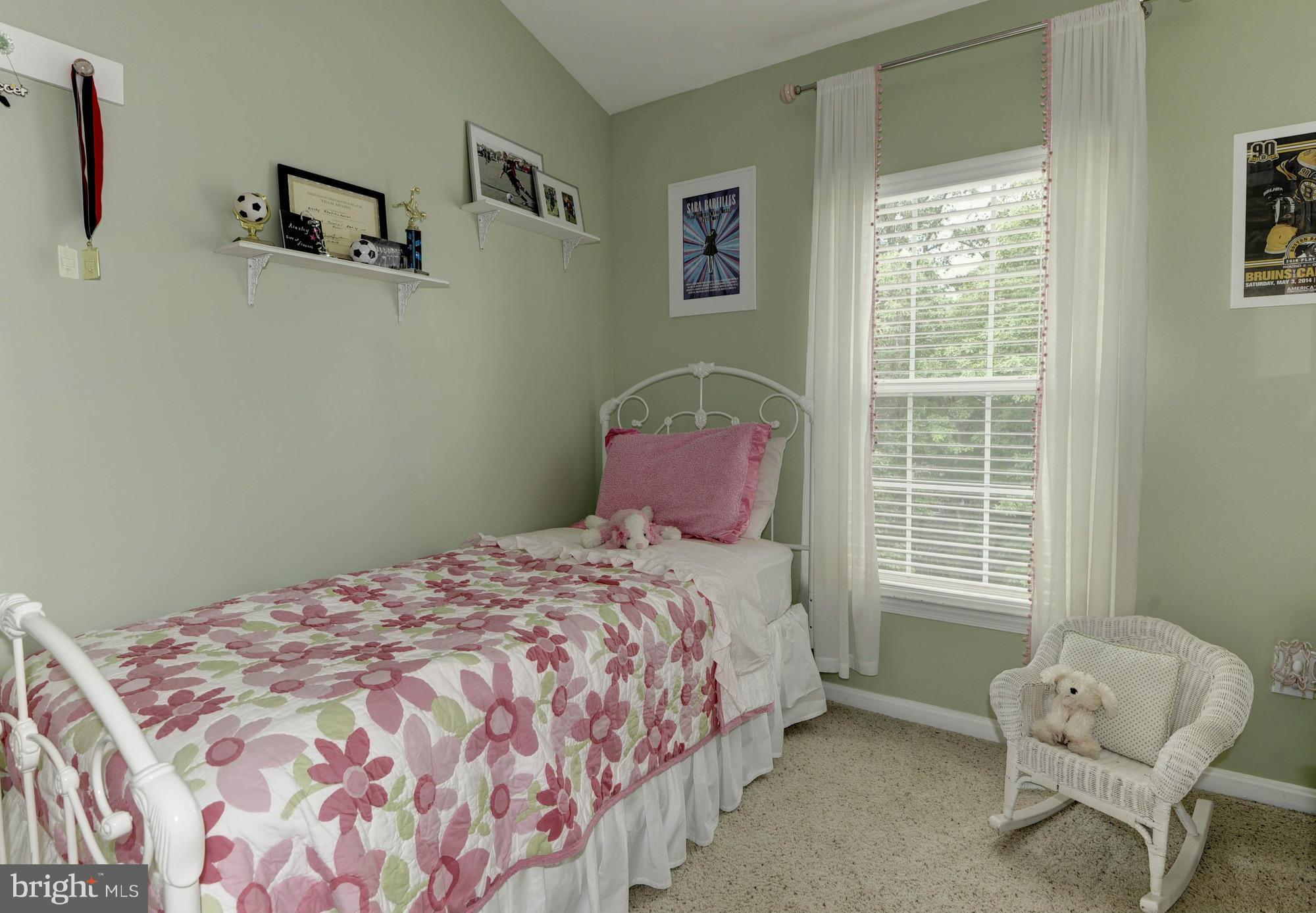 12014 Edgemere Circle Reston, VA 20190 - Photo 20 of 29 Bedroom