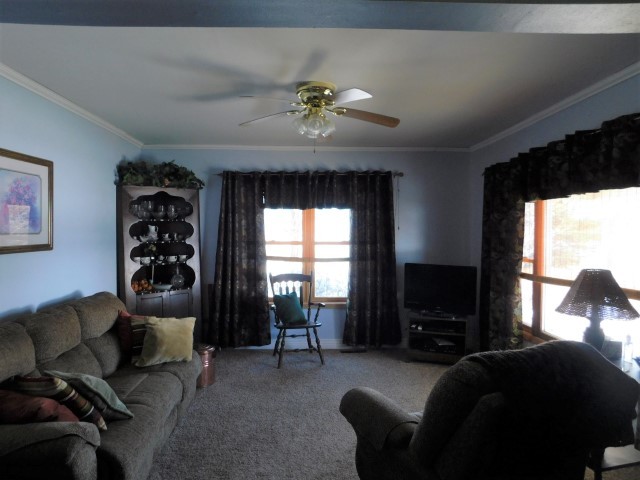 18357 East Twombly Road Rochelle, IL 61068 - Photo 3 of 23