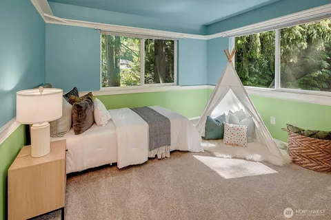 $1,750,000 | 2016 236th Avenue Southeast, Sammamish, WA 98075