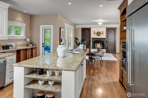 $1,750,000 | 2016 236th Avenue Southeast, Sammamish, WA 98075