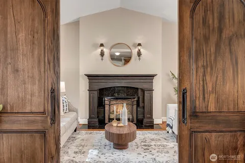 $1,750,000 | 2016 236th Avenue Southeast, Sammamish, WA 98075