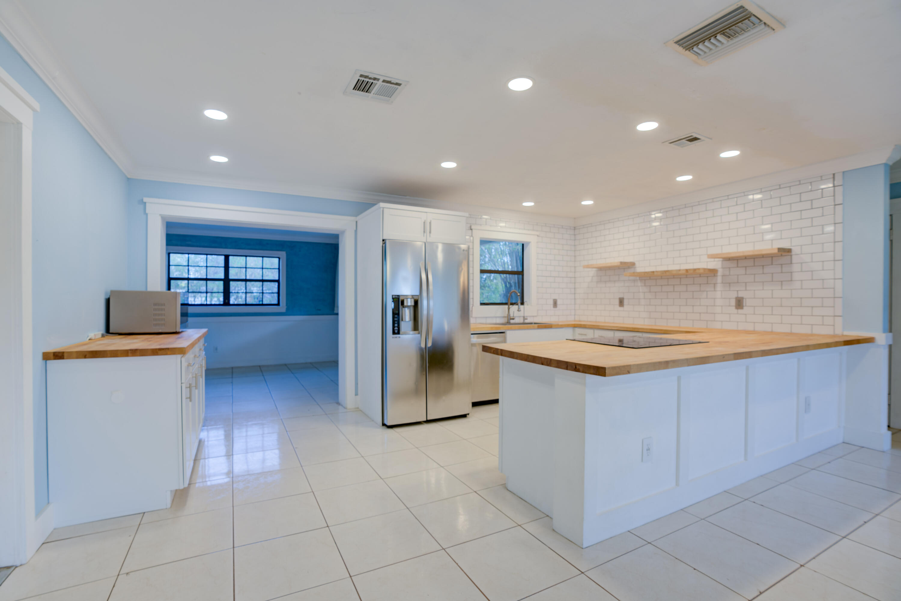 709 Gumtree Road North Palm Beach, FL 33408 - Photo 14 of 51 Kitchen