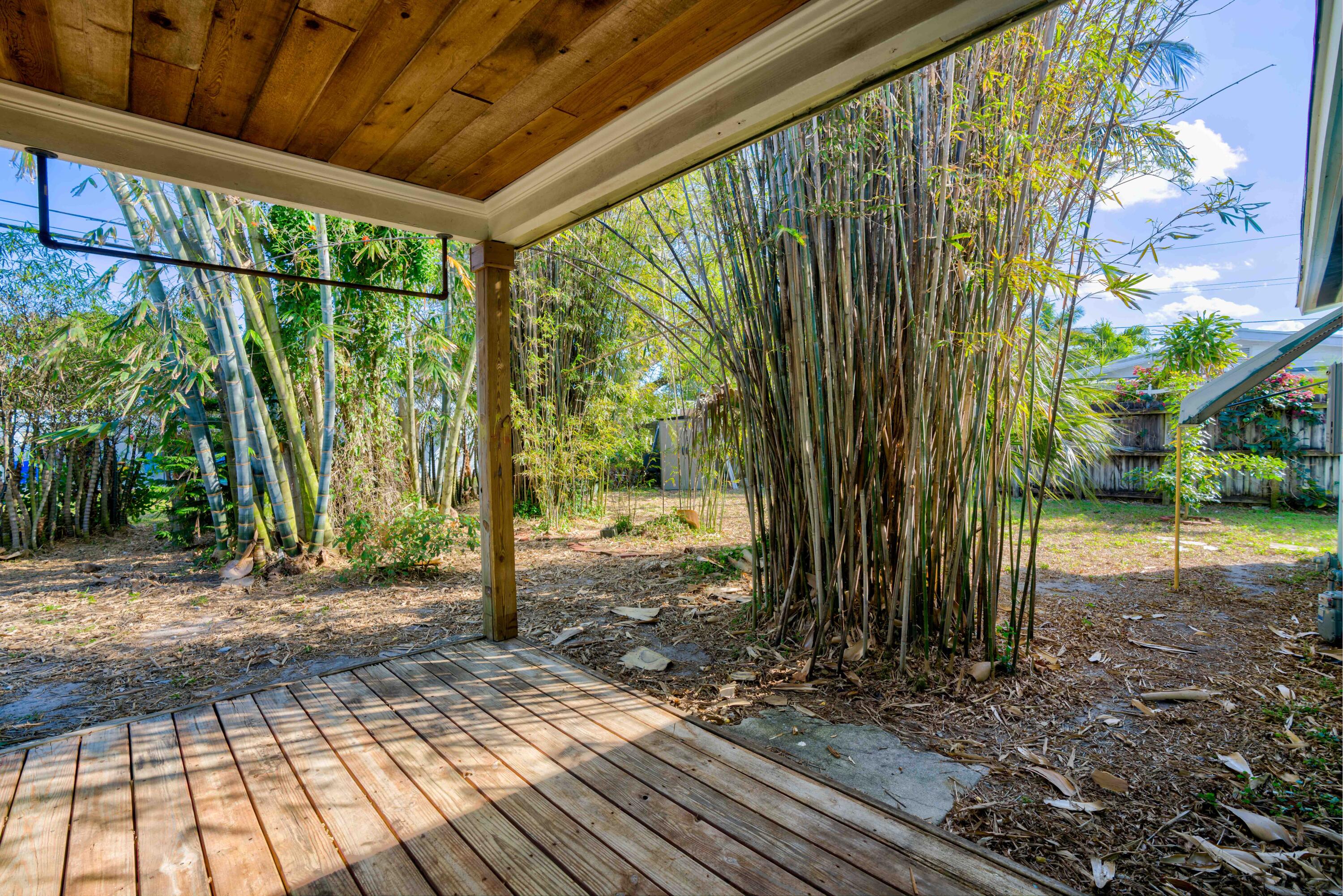 709 Gumtree Road North Palm Beach, FL 33408 - Photo 31 of 51 Covered Patio