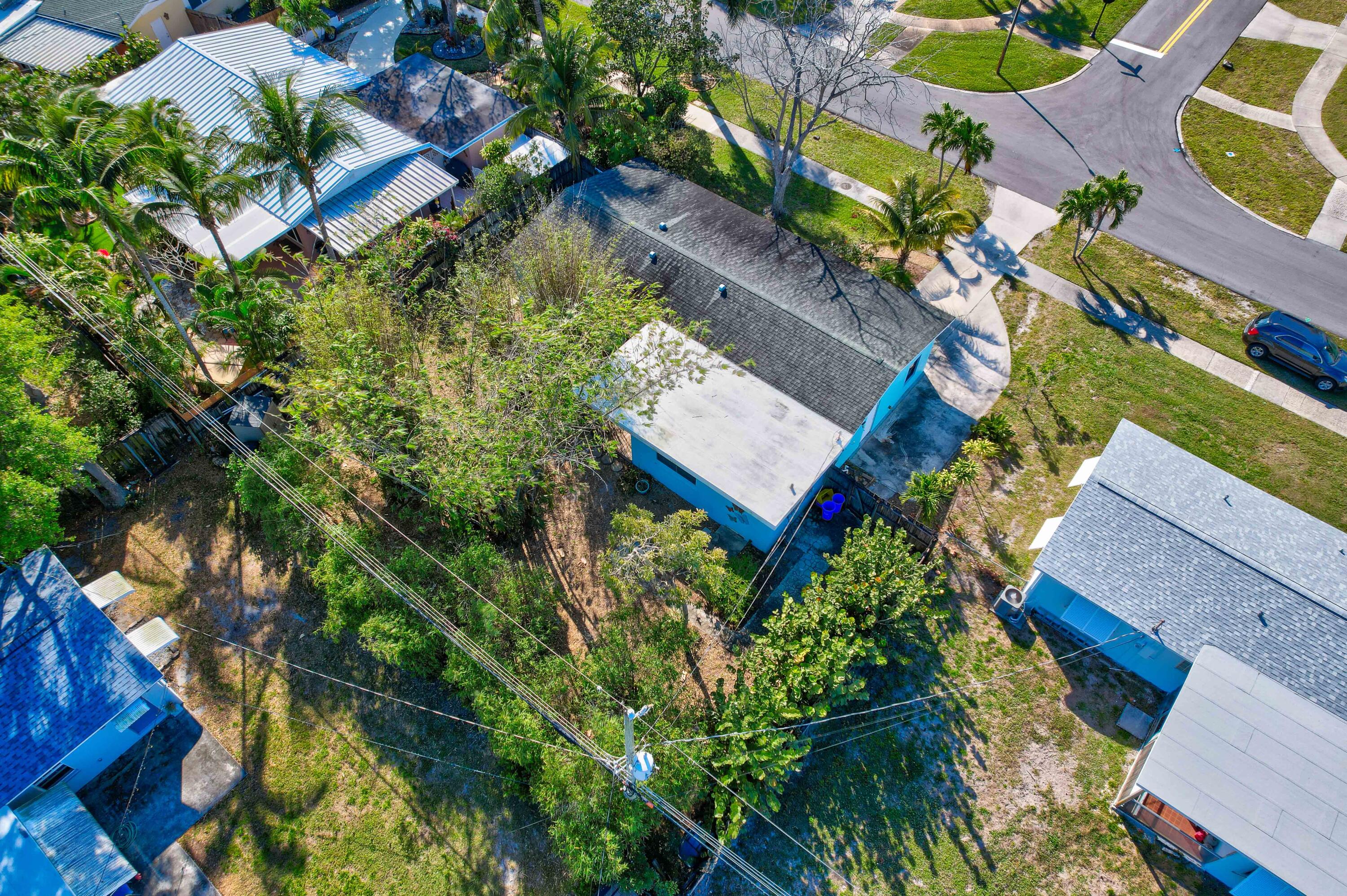 709 Gumtree Road North Palm Beach, FL 33408 - Photo 37 of 51 Aerial