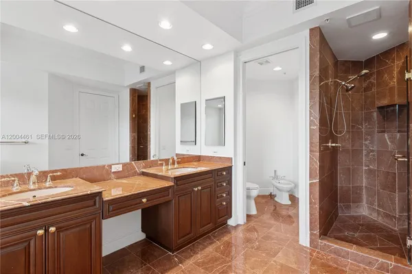 $13,500 | 13621 Deering Bay Drive, Unit 304, Coral Gables, FL 33158