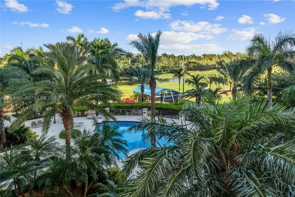 $13,500 | 13621 Deering Bay Drive, Unit 304, Coral Gables, FL 33158