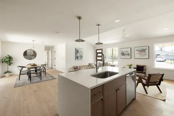 $639,000 | 2200 Bristol Drive, Austin, TX 78723